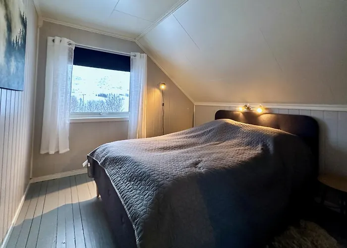 בית נופש Panorama Valley Lofoten